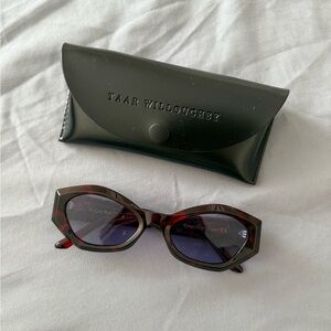 REVOLVE Tortoise Shell and Black Women's Glasses